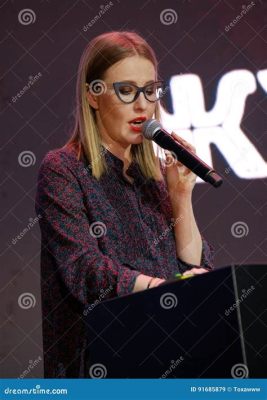 Ksenia Sobchak'ın SözSansür Konseri: Rusya'nın En Düşünceli Pop Yıldızı ile Şok Eden Bir Buluşma!